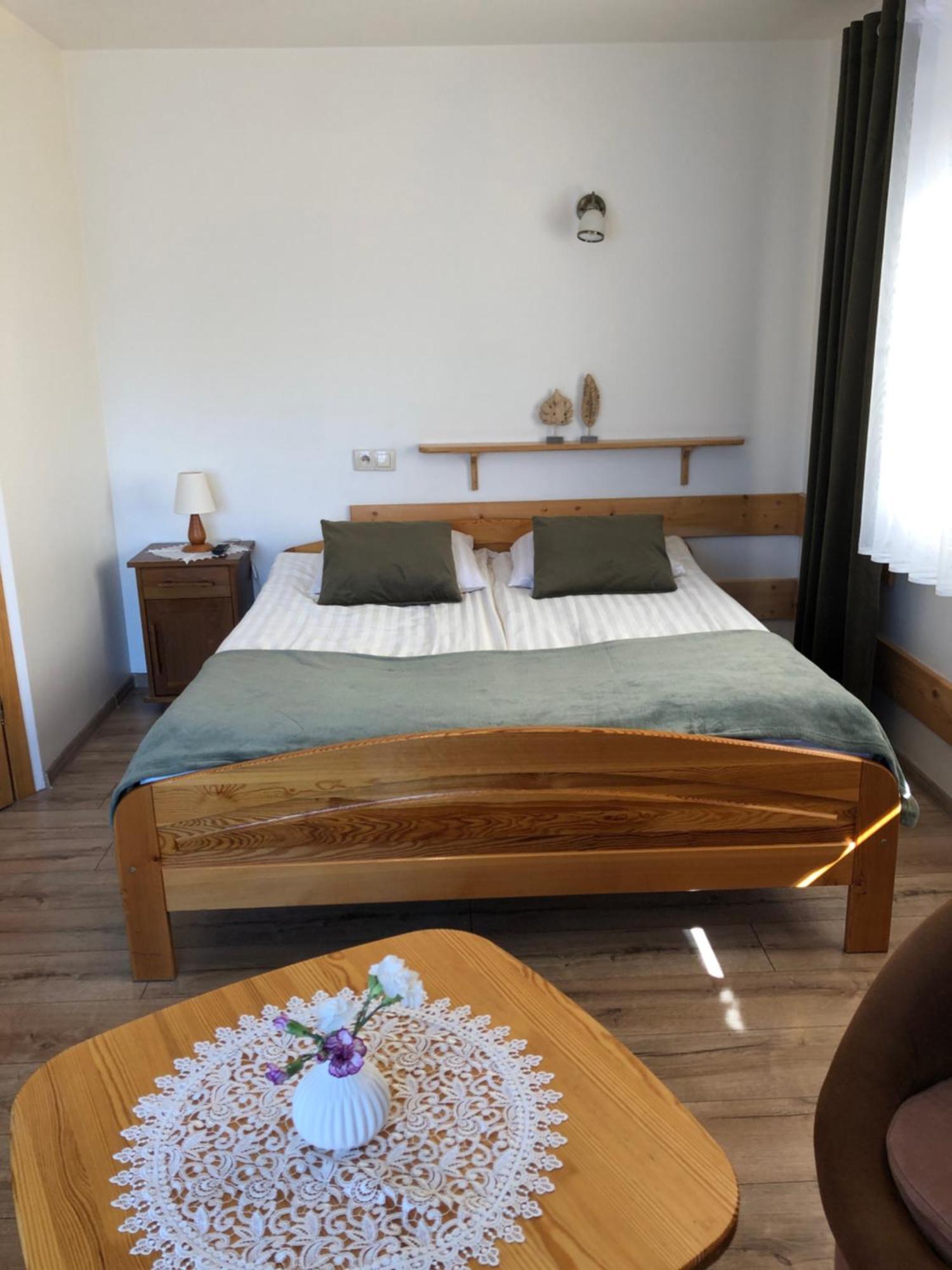 Dw Basia Pokoje I Apartament Бялка-Татшанська Екстер'єр фото