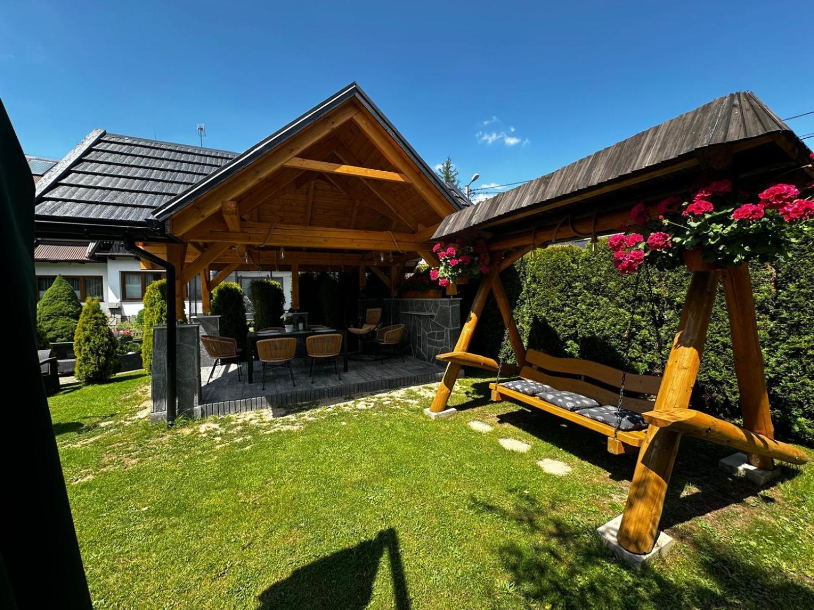 Dw Basia Pokoje I Apartament Бялка-Татшанська Екстер'єр фото
